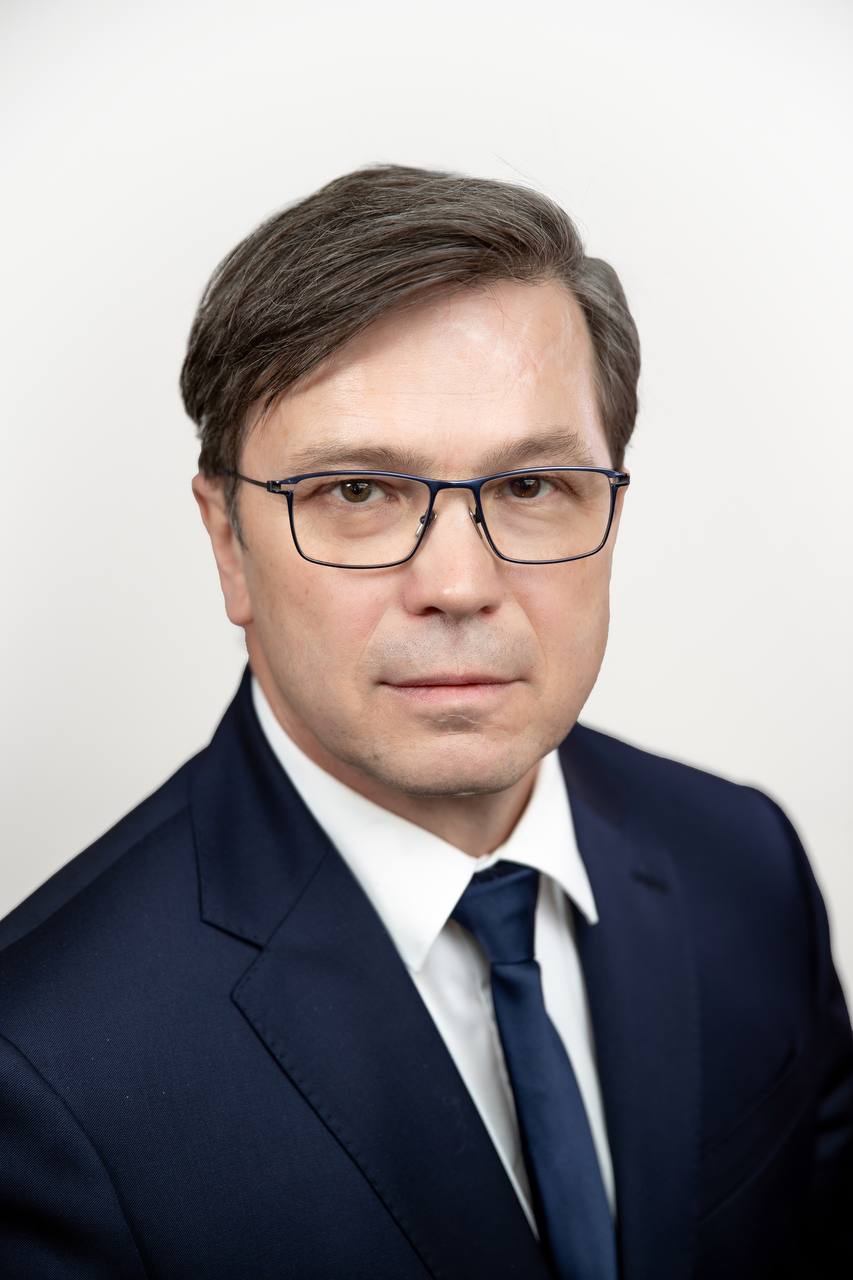 член правления фонда "Защитники Отечества" Селиванов Дмитрий Вадимович.
