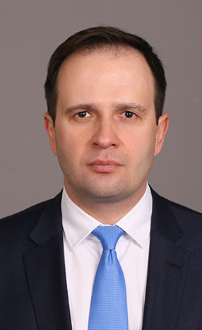 заместитель министра финансов Российской Федерации Кадочников Павел Анатольевич.